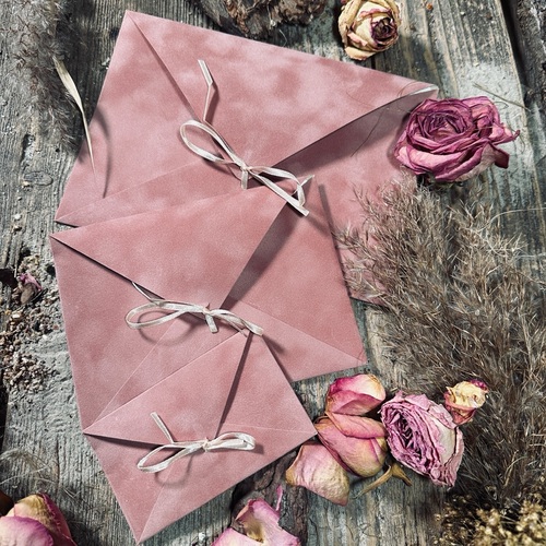 Gift envelopes VELVET with ribbon